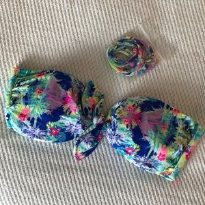 Victoria’s Secret Strapless Bathing Suit TOP ONLY